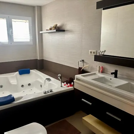 --chalet En Alicante-- Piscina Privada *
