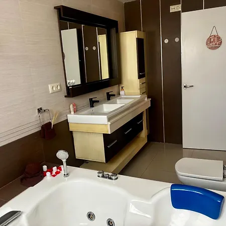 --chalet En Alicante-- Piscina Privada Moralet